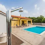 Prenci Private Pool *